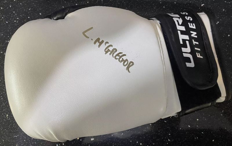 Lee McGregor former British Commonwealth & EBU champion signed white boxing glove