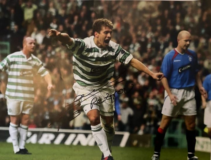Stiliyan Petrov Signed 16x12 Celtic Photo