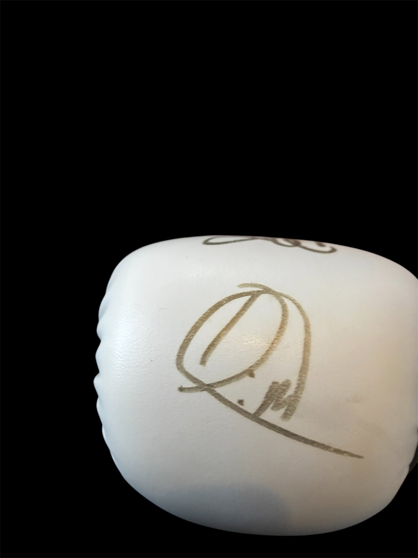 Josh Taylor, Caoimhín Agyarko, Darren Till, Jack Turner & Dennis McCann signed boxing glove