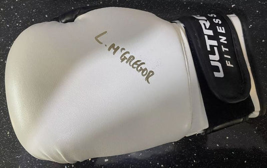 Lee McGregor former British Commonwealth & EBU champion signed white boxing glove