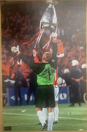 peter schmeichel signed photo