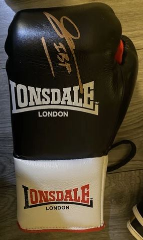 Sunny Edwards (former IBF world champion) Signed Lonsdale Lace Up 10oz Pro Fight Glove